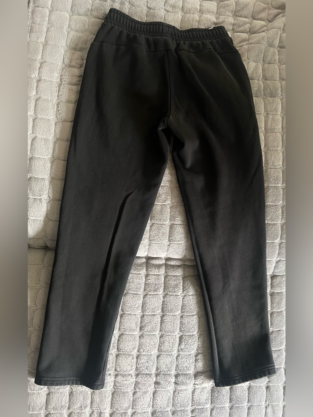 Puma Men's Black Elastic Waist Joggers